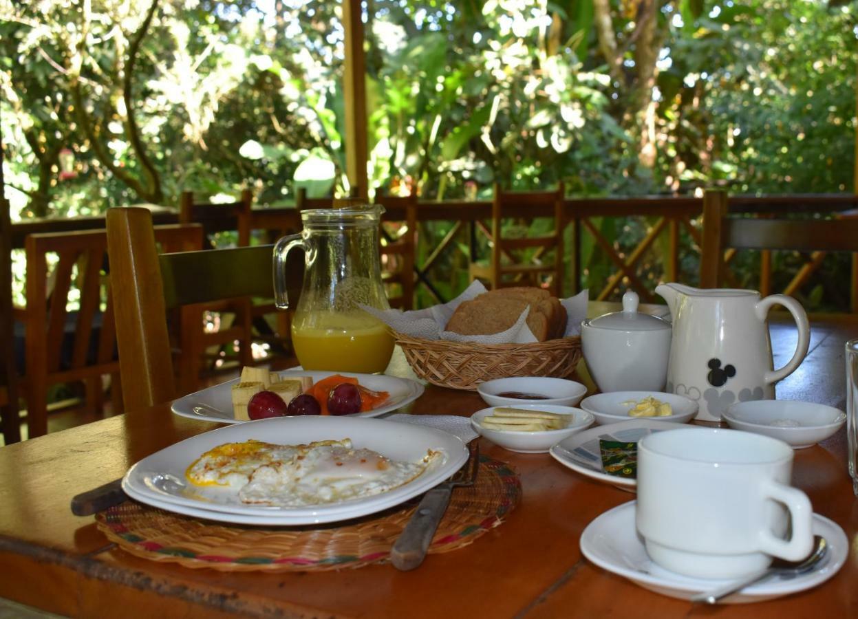 El Descanso Lodge Mindo